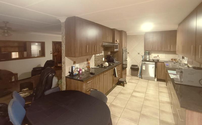 3 Bedroom Property for Sale in Uitsig Free State